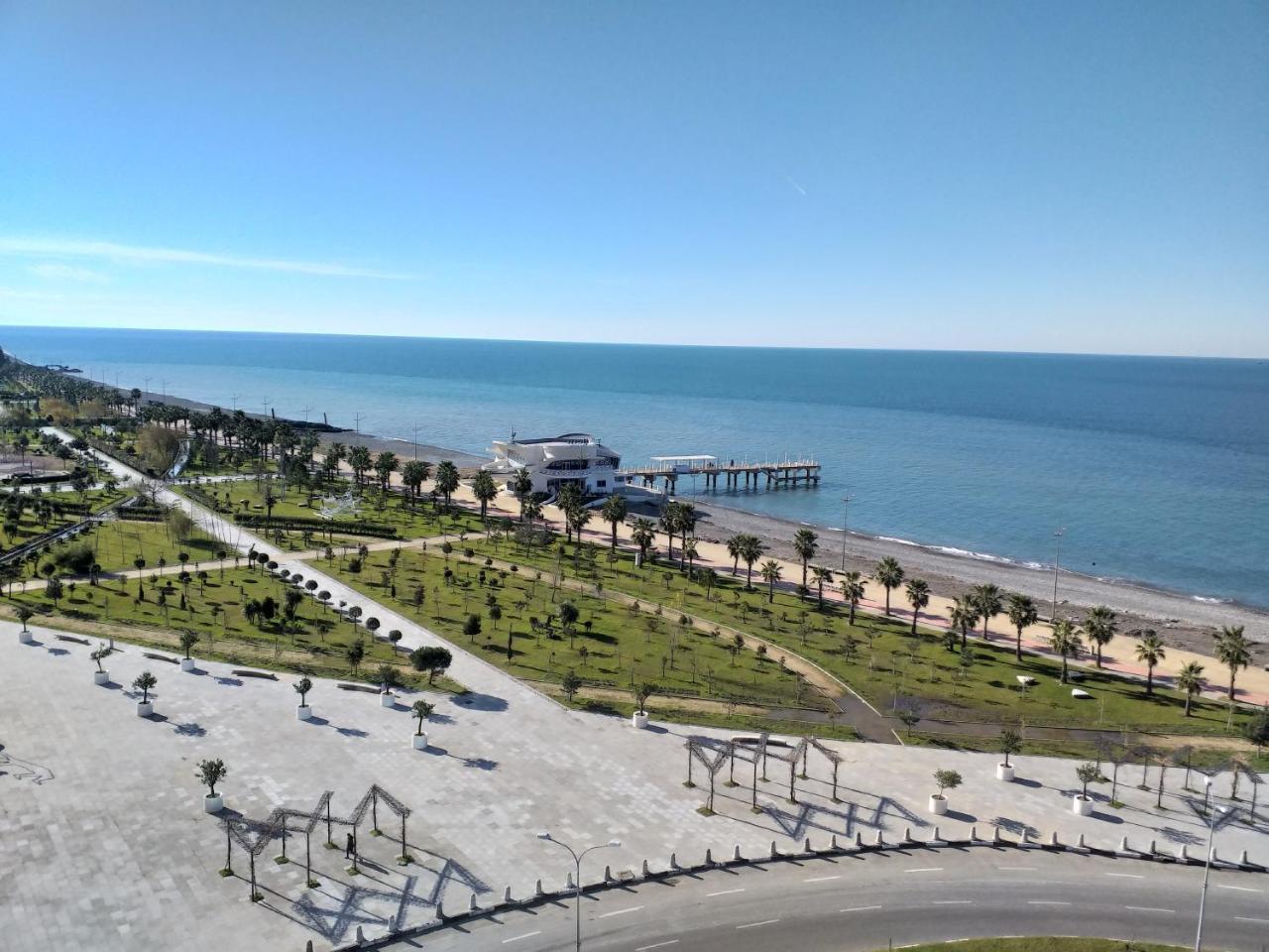 Batumi Beach Tower Екстер'єр фото