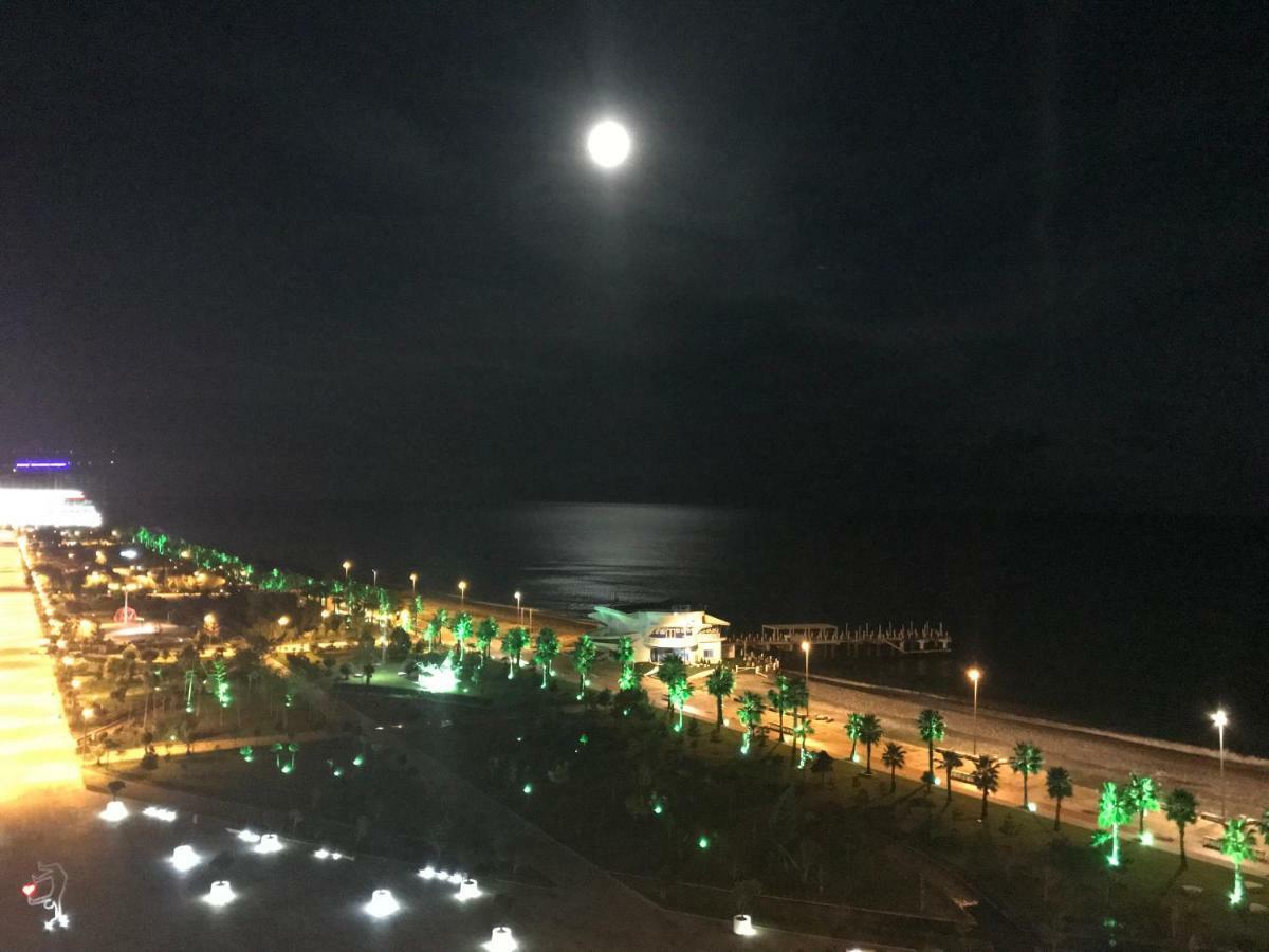 Batumi Beach Tower Екстер'єр фото