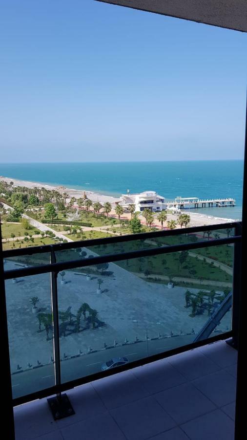 Batumi Beach Tower Екстер'єр фото